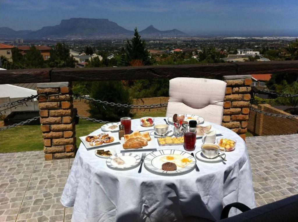 Bed & Breakfast Panaview 4*